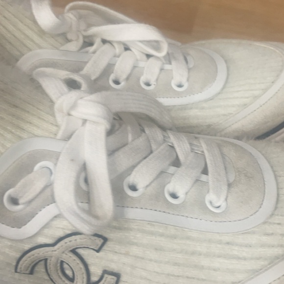 Chanel sneakers - Picture 2 of 6